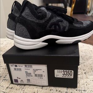 CHANEL Black & Gray Felt Low-Top Sneakers